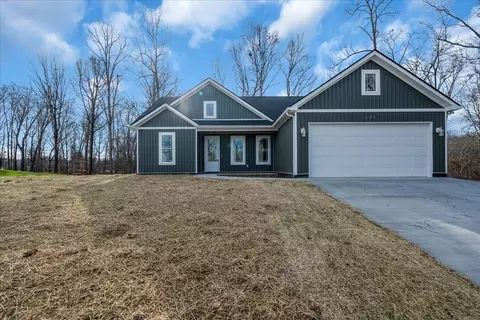 141 Kendra Rae Ct, Mcminnville, TN 37110