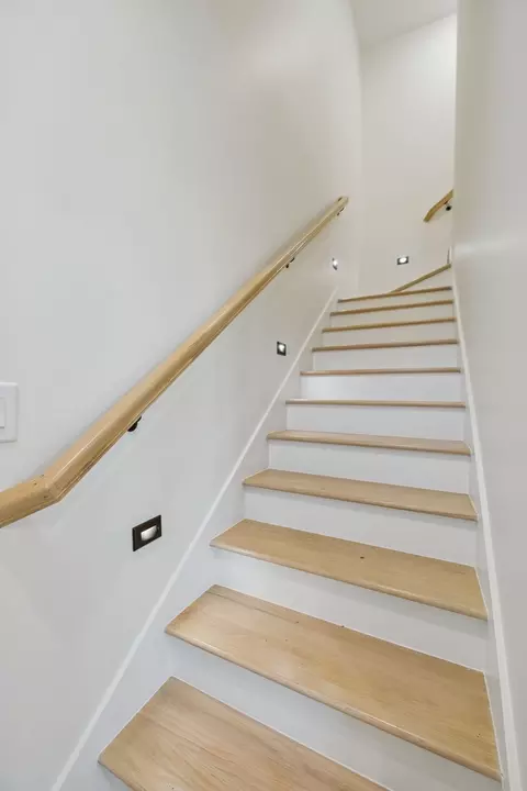 Entry Way - 5295 Matthews St, Springfield, TN 37172 photo 3 of 4