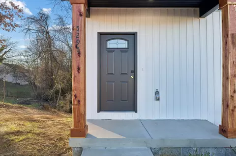 Exterior - 5295 Matthews St, Springfield, TN 37172 photo 5 of 10