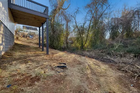 Exterior - 5295 Matthews St, Springfield, TN 37172 photo 9 of 10