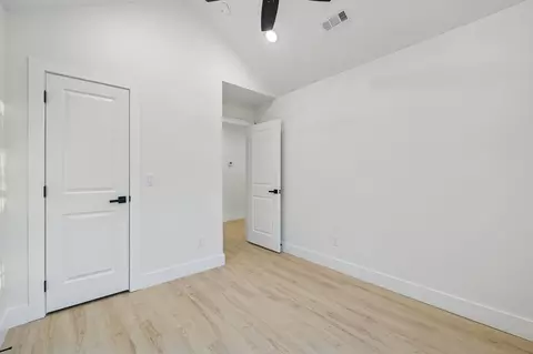 Bedroom - 5295 Matthews St, Springfield, TN 37172 photo 6 of 6