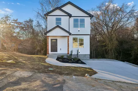 5295 Matthews St, Springfield, TN 37172