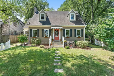 2017 Sweetbriar Ave, Nashville, TN 37212