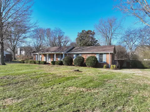 813 Ronald Dr, Franklin, TN 37064