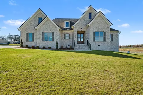 110 Cascade Dr, Winchester, TN 37398