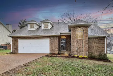 2961 Nautilus Dr, Nashville, TN 37217