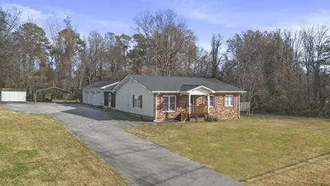 7425 Igou Gap Rd, Chattanooga, TN 37421