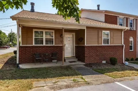 430 Walton Ferry Rd #807, Hendersonville, TN 37075