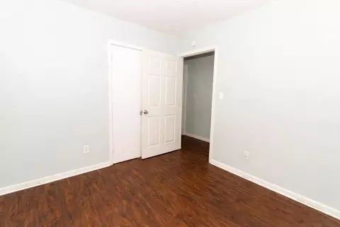 Bedroom - 1102 N Hawthorne St, Chattanooga, TN 37406 photo 2 of 2