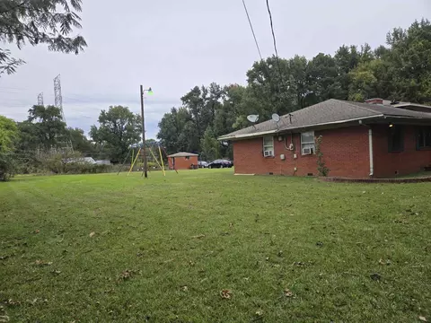558 E Windsor Rd, Memphis, TN 38109 photo 8