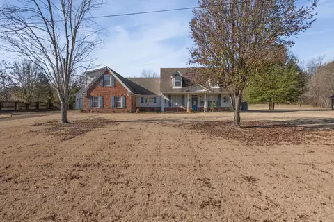 25 Woodmont Dr, Eads, TN 38028
