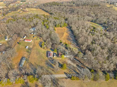 1071 Scott Rd, Bethpage, TN 37022 photo 5