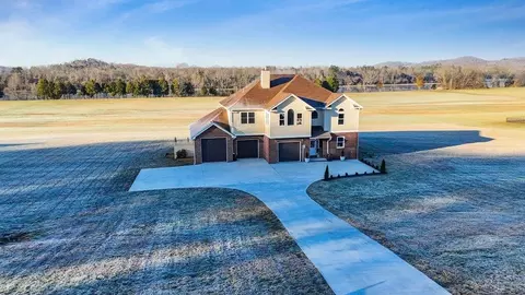 1118 Espalier Dr, Decatur, TN 37322