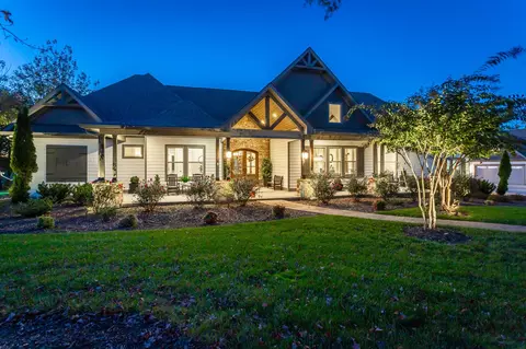 110 Kimball Point Ct, Jasper, TN 37347