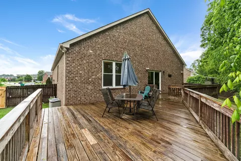 Exterior - 2014 Morton Dr, Spring Hill, TN 37174 photo 5 of 11