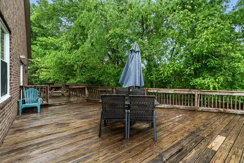 Exterior - 2014 Morton Dr, Spring Hill, TN 37174 photo 7 of 11