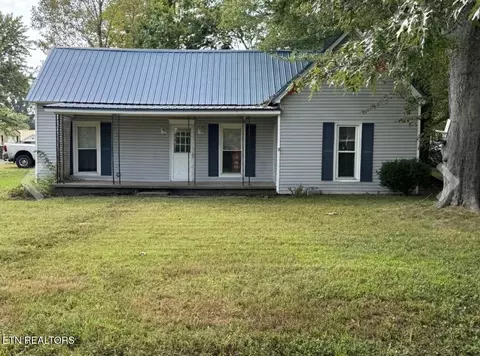 1200 N Church St, Portland, TN 37148