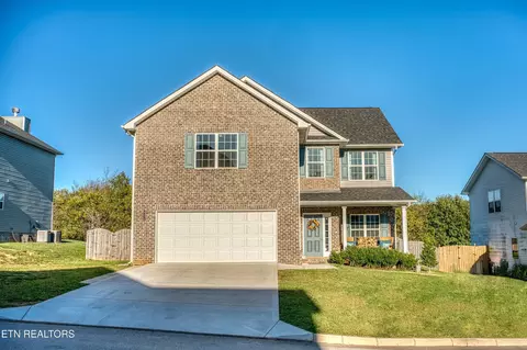 8232 Zodiac Ln, Powell, TN 37849