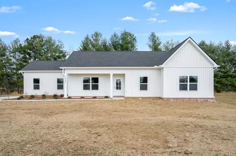 4151 Asbury Rd, Manchester, TN 37355