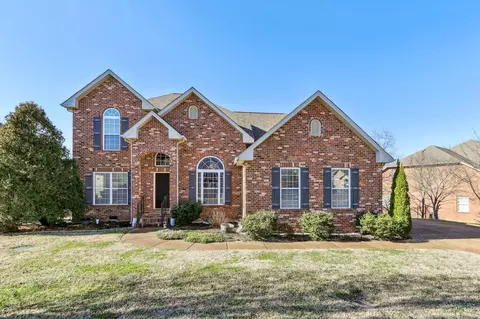 129 Seven Springs Dr, Mount Juliet, TN 37122