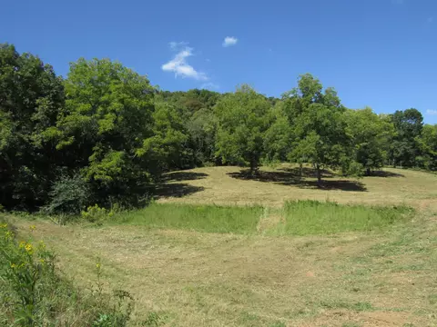 14 Ac Hartsville Rd, Lafayette, TN 37083