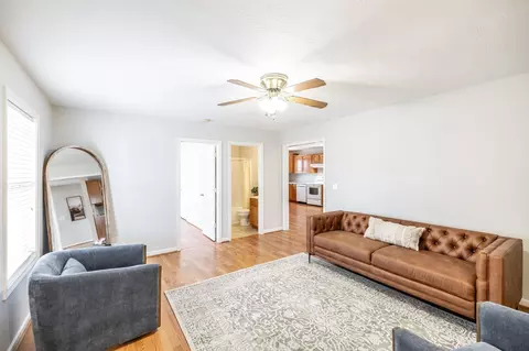 104 B V Young Rd, Westmoreland, TN 37186