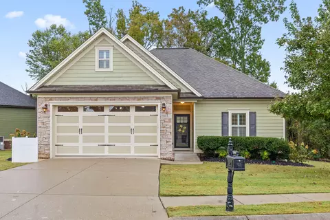 8460 Kennerly Ct, Ooltewah, TN 37363