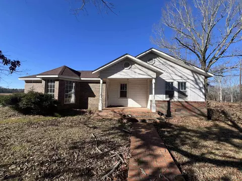 10137 Hwy 22, Michie, TN 38357