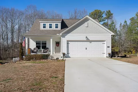 1030 Stonebrook Dr, Dickson, TN 37055 photo 2