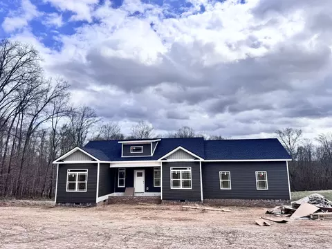 1507 Liberty Rd, Charlotte, TN 37036