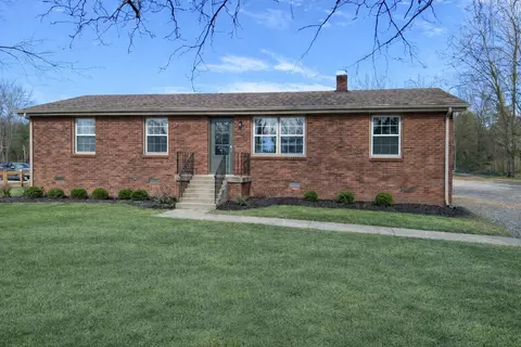 1421 Young Rd, Lebanon, TN 37090