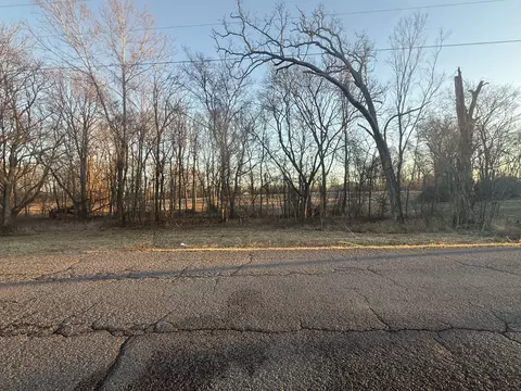 2627 Woods Rd, Springfield, TN 37172 photo 9