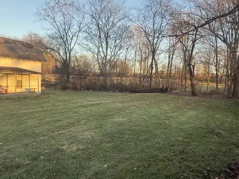 2627 Woods Rd, Springfield, TN 37172 photo 2