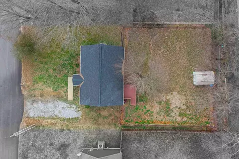 View/Area - 210 Hardin Ave, Dickson, TN 37055 photo 5 of 10
