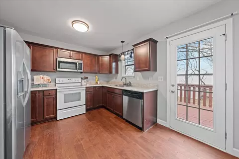 Kitchen - 210 Hardin Ave, Dickson, TN 37055 photo 3 of 3