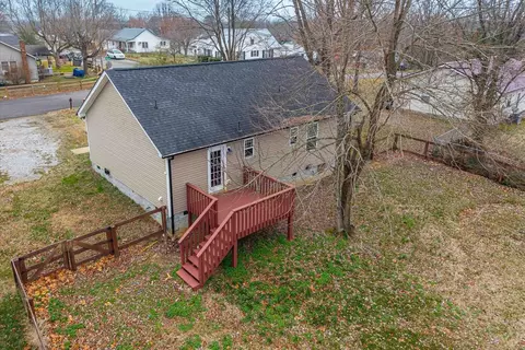 Other - 210 Hardin Ave, Dickson, TN 37055 photo 4 of 5