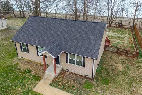 Other - 210 Hardin Ave, Dickson, TN 37055 photo 1 of 5