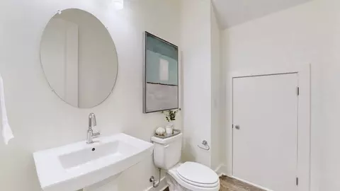Bath - 417 Herringbone Ct, Franklin, TN 37064 photo 1 of 5