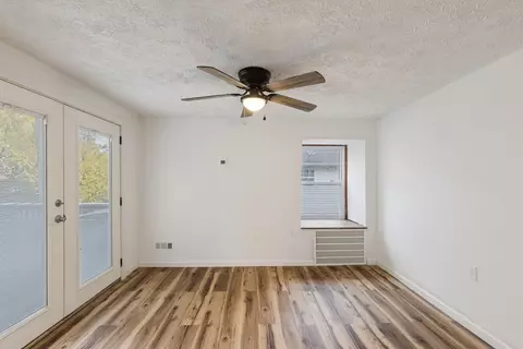 Living - 415 Durrett St, Springfield, TN 37172 photo 5 of 10