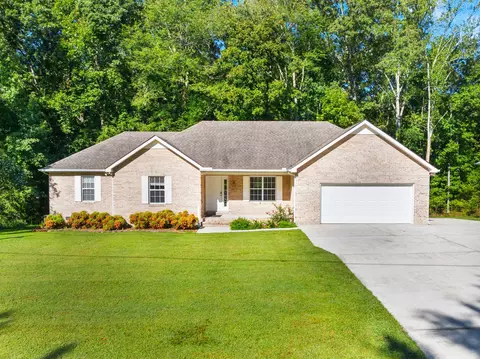 442 Golf Shores Dr, Winchester, TN 37398