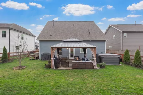 Exterior - 6004 Venable Ct, Fairview, TN 37062 photo 5 of 7