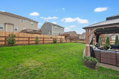 Exterior - 6004 Venable Ct, Fairview, TN 37062 photo 3 of 7