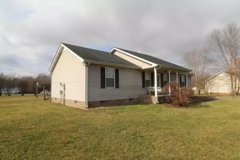 508 Blue Sky Cir #24, Lafayette, TN 37083