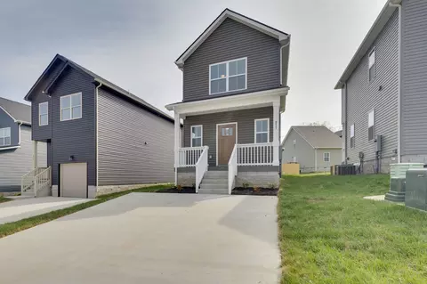 877 Dogwood Trl, Clarksville, TN 37042