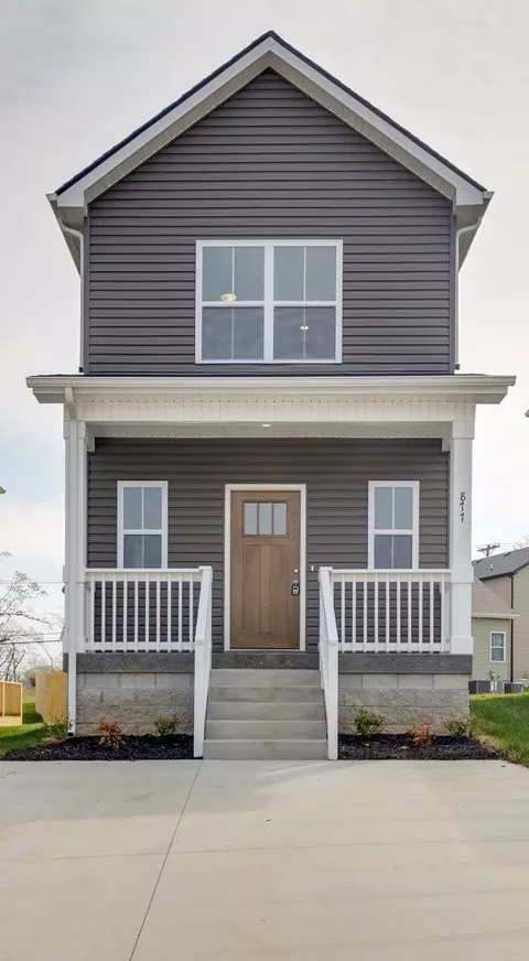 877 Dogwood Trl, Clarksville, TN 37042