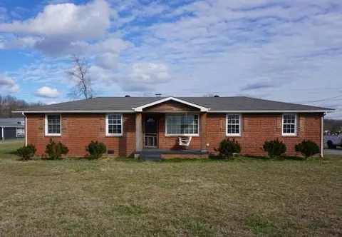 9547 Old Hillsboro Rd, Bon Aqua, TN 37025