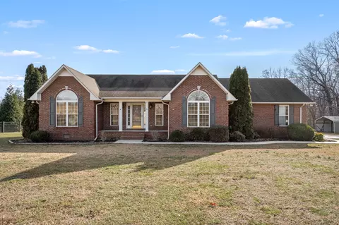 482 Old Seminary Rd, Manchester, TN 37355