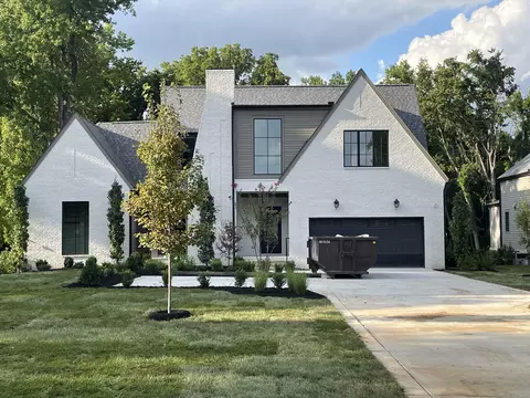 468 Hogan Rd, Nashville, TN 37220