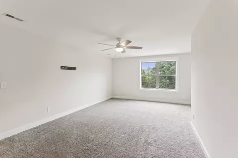 Bedroom - 126 Tom Walker Dr, Beechgrove, TN 37018 photo 10 of 19