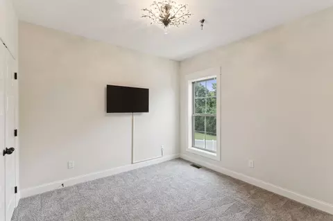 Bedroom - 126 Tom Walker Dr, Beechgrove, TN 37018 photo 14 of 19